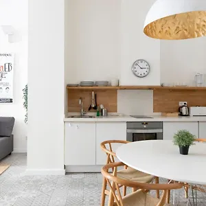 Apartment The Centric By Maison Pinata, Barcelona